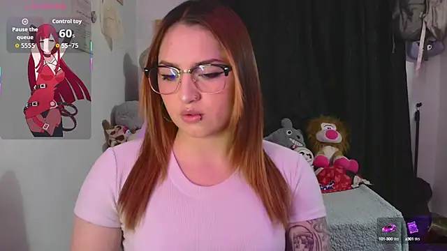 Snapshot of lucycherry__ chatting on September 19, 2025, 2:48 am lucycherry online show from September 19, 2025, 2:48 am