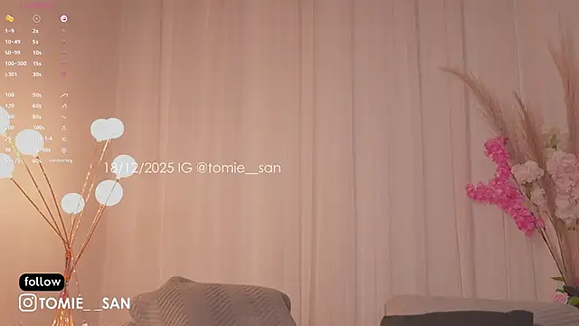Snapshot of tomie_san chatting on December 18, 2025, 8:34 pm tomie san online show from December 18, 2025, 8:34 pm