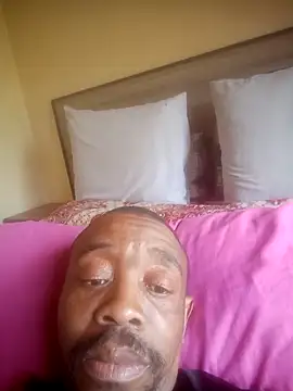 Snapshot of LONGDICK985M chatting on March 31, 2026, 10:50 am LONGDICK985M online show from March 31, 2026, 10:50 am