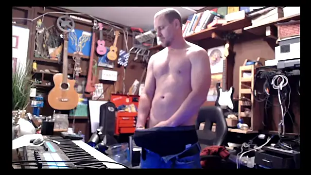 itsjameswebbscope online show from March 18, 2025, 8:05 pm