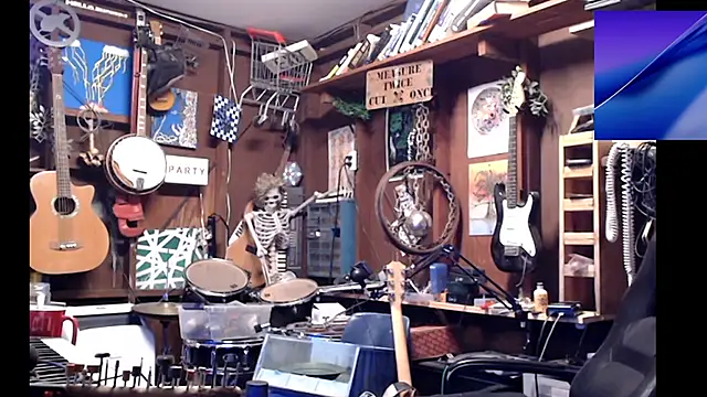 itsjameswebbscope online show from October 1, 2025, 6:51 am