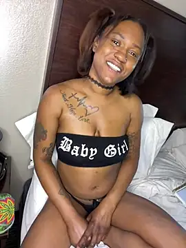 Snapshot of PrettyGal_Tingz chatting on February 15, 2025, 10:22 am PrettyGal Tingz online show from February 15, 2025, 10:22 am