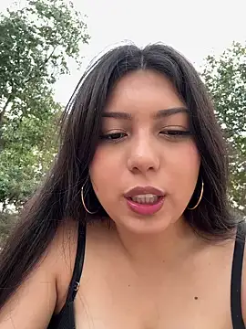 Maii chan online show from February 23, 2025, 8:00 pm