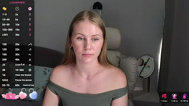Snapshot of IsabelAllen chatting on July 27, 2026, 10:55 am IsabelAllen online show from July 27, 2026, 10:55 am