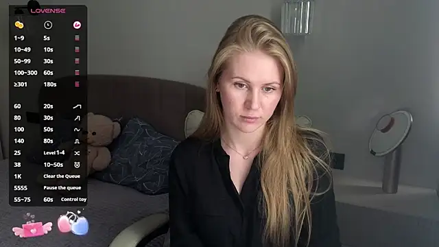 Snapshot of IsabelAllen chatting on June 10, 2026, 1:23 pm IsabelAllen online show from June 10, 2026, 1:23 pm