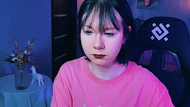 NancyMartinez online show from October 2, 2025, 9:12 am