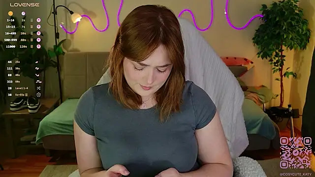 Snapshot of cosycute_ chatting on April 20, 2026, 6:31 pm cosycute online show from April 20, 2026, 6:31 pm