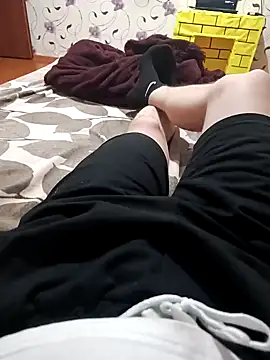 Snapshot of red_red00 chatting on February 11, 2025, 7:16 pm red red00 online show from February 11, 2025, 7:16 pm