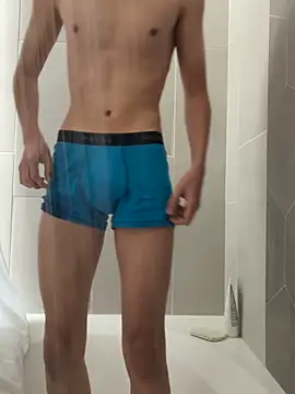 yfui221 online show from March 16, 2026, 5:59 pm