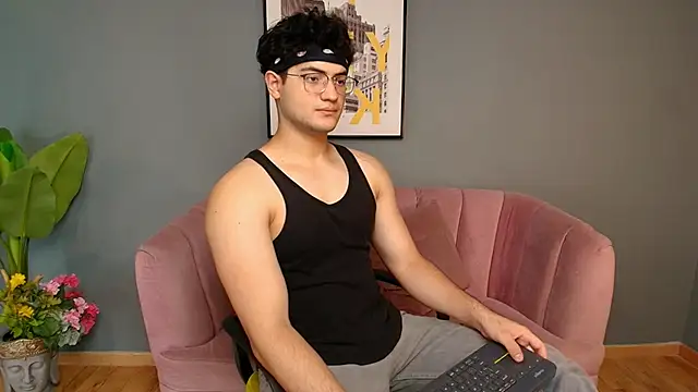 Snapshot of Mark_Evans1_ chatting on March 7, 2025, 8:11 pm Mark Evans1  online show from March 7, 2025, 8:11 pm