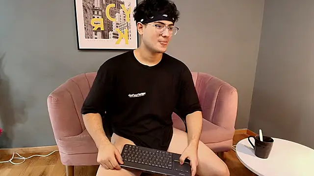 Snapshot of Mark_Evans1_ chatting on February 22, 2025, 7:58 pm Mark Evans1  online show from February 22, 2025, 7:58 pm