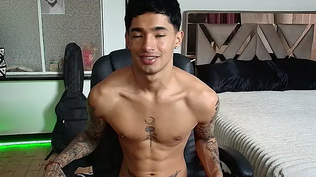 Damon  333 online show from September 22, 2025, 6:58 pm