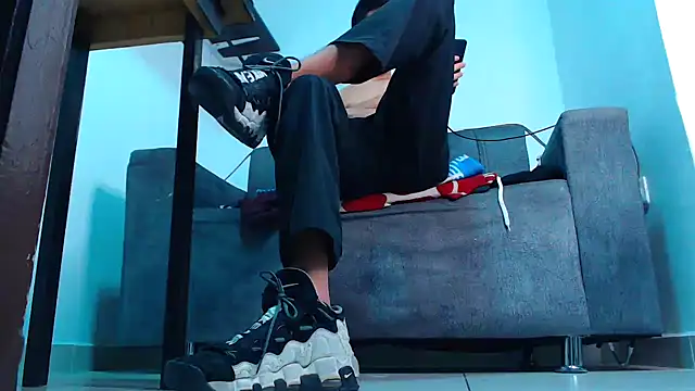 mastersmits online show from October 17, 2025, 11:28 pm