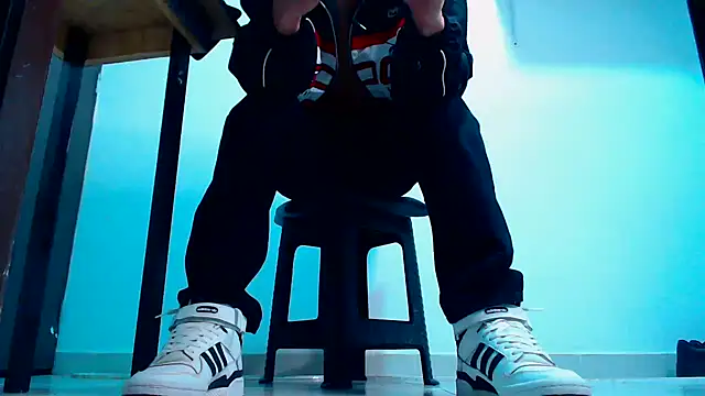 mastersmits online show from December 1, 2025, 5:19 am