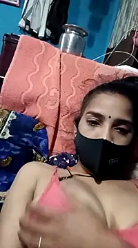 Snapshot of Poojashrma33 chatting on February 13, 2025, 3:56 pm Poojashrma33 online show from February 13, 2025, 3:56 pm