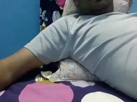 NiceBoy9099 online show from February 8, 2025, 12:28 pm