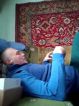 Snapshot of Pineapple04 chatting on October 2, 2025, 4:05 am Pineapple04 online show from October 2, 2025, 4:05 am