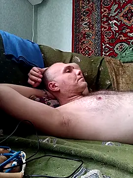 Snapshot of Pineapple04 chatting on November 2, 2025, 6:29 am Pineapple04 online show from November 2, 2025, 6:29 am