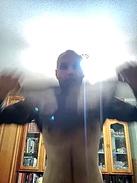 Snapshot of Pineapple04 chatting on October 8, 2025, 8:09 pm Pineapple04 online show from October 8, 2025, 8:09 pm