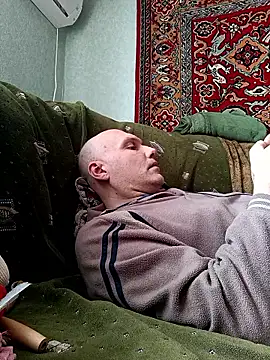 Snapshot of Pineapple04 chatting on April 11, 2026, 6:54 am Pineapple04 online show from April 11, 2026, 6:54 am