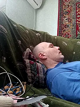 Snapshot of Pineapple04 chatting on April 15, 2026, 7:58 am Pineapple04 online show from April 15, 2026, 7:58 am