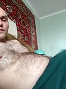 Snapshot of Pineapple04 chatting on December 15, 2025, 10:10 am Pineapple04 online show from December 15, 2025, 10:10 am