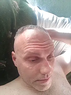 Pineapple04 online show from July 16, 2026, 4:53 am
