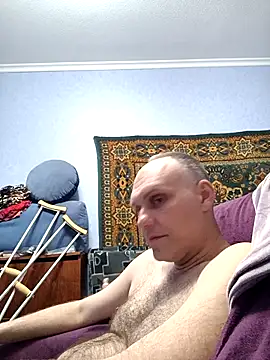 Snapshot of Pineapple04 chatting on March 26, 2026, 8:29 pm Pineapple04 online show from March 26, 2026, 8:29 pm