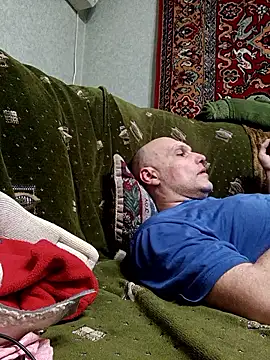 Snapshot of Pineapple04 chatting on April 11, 2026, 4:21 pm Pineapple04 online show from April 11, 2026, 4:21 pm