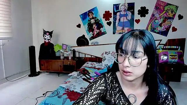 jeyloveebony online show from September 17, 2025, 2:08 pm