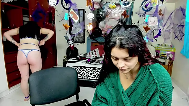 jeyloveebony online show from October 29, 2025, 1:21 pm