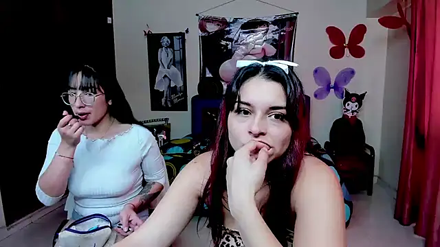 jeyloveebony online show from November 11, 2025, 2:12 pm