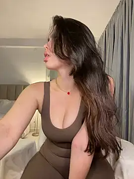 Mavi Coless online show from March 14, 2025, 4:32 am