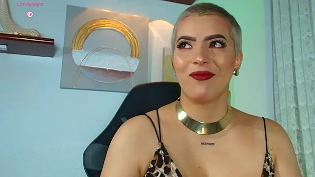 Snapshot of Camila_Chainn chatting on September 13, 2025, 6:02 am Camila Chainn online show from September 13, 2025, 6:02 am