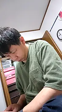 Snapshot of 07YUKIO chatting on May 4, 2026, 1:03 pm 07YUKIO online show from May 4, 2026, 1:03 pm
