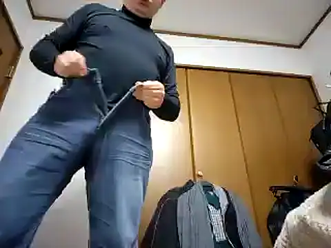 07YUKIO online show from February 20, 2025, 9:09 pm