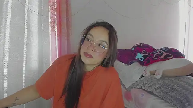 Snapshot of HARLEYNAPIER chatting on May 30, 2026, 3:06 pm HARLEYNAPIER online show from May 30, 2026, 3:06 pm