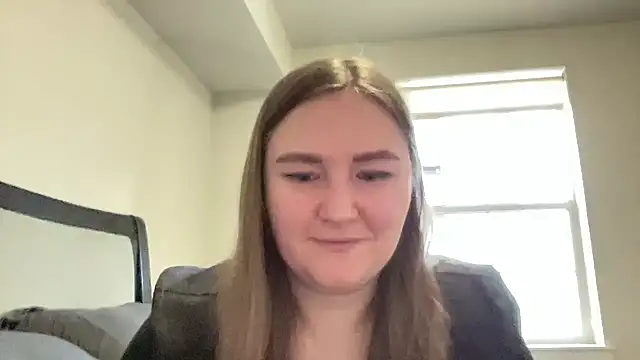 yadviga online show from December 29, 2024, 7:32 pm