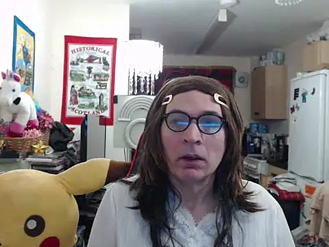 Snapshot of RainBowGirlTs115 chatting on February 7, 2025, 8:42 pm RainBowGirlTs115 online show from February 7, 2025, 8:42 pm