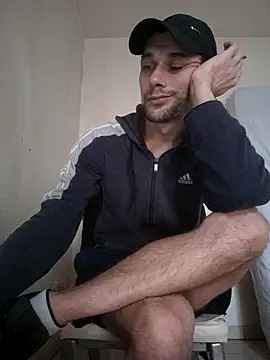 Snapshot of kx93 chatting on December 21, 2025, 11:56 am kx93 online show from December 21, 2025, 11:56 am