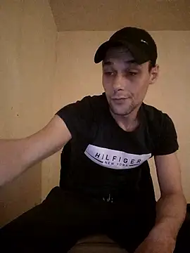 Snapshot of kx93 chatting on January 7, 2026, 6:35 pm kx93 online show from January 7, 2026, 6:35 pm