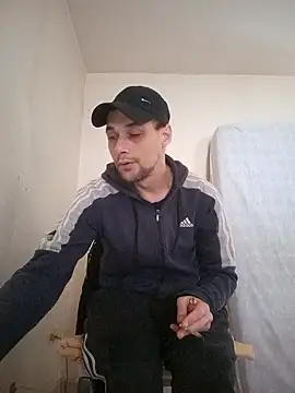 Snapshot of kx93 chatting on January 16, 2026, 1:04 pm kx93 online show from January 16, 2026, 1:04 pm