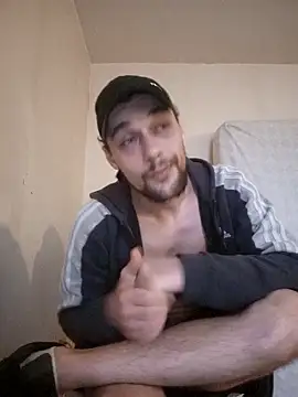 Snapshot of kx93 chatting on February 9, 2026, 8:01 am kx93 online show from February 9, 2026, 8:01 am