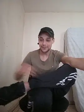 Snapshot of kx93 chatting on January 18, 2026, 11:13 am kx93 online show from January 18, 2026, 11:13 am