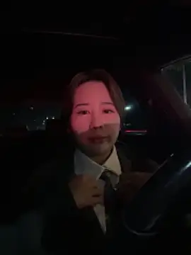 Snapshot of Angelababy001 chatting on November 10, 2025, 1:05 pm Angelababy001 online show from November 10, 2025, 1:05 pm