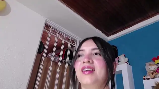 Snapshot of Cuty_sexy_hot chatting on January 9, 2026, 11:50 am Cuty sexy hot online show from January 9, 2026, 11:50 am