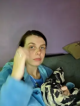 Snapshot of chachalette444 chatting on November 21, 2025, 9:47 pm chachalette444 online show from November 21, 2025, 9:47 pm