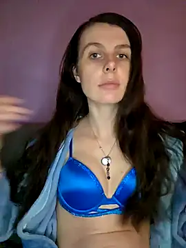 Snapshot of chachalette444 chatting on December 18, 2025, 8:01 pm chachalette444 online show from December 18, 2025, 8:01 pm