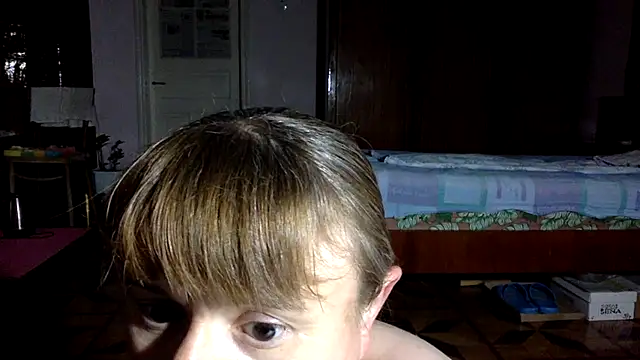 KlavdiaPetrivna online show from July 7, 2026, 9:29 pm