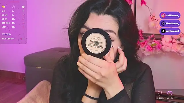 Snapshot of Soffimoon_ chatting on September 11, 2025, 2:22 am Soffimoon online show from September 11, 2025, 2:22 am